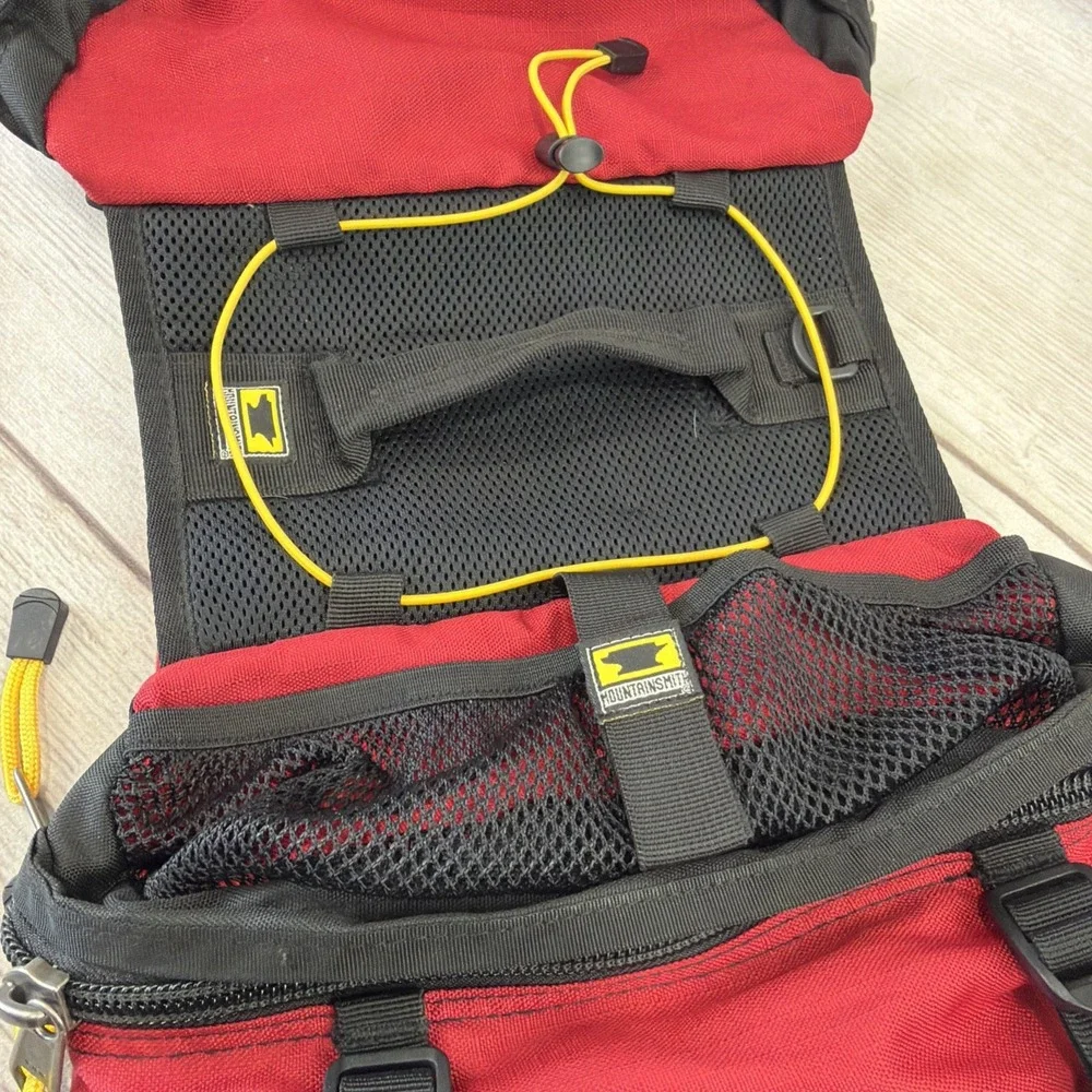 Mountainsmith K9 Dog Pack 2 Medium Red Nylon Very Good Minimal Use